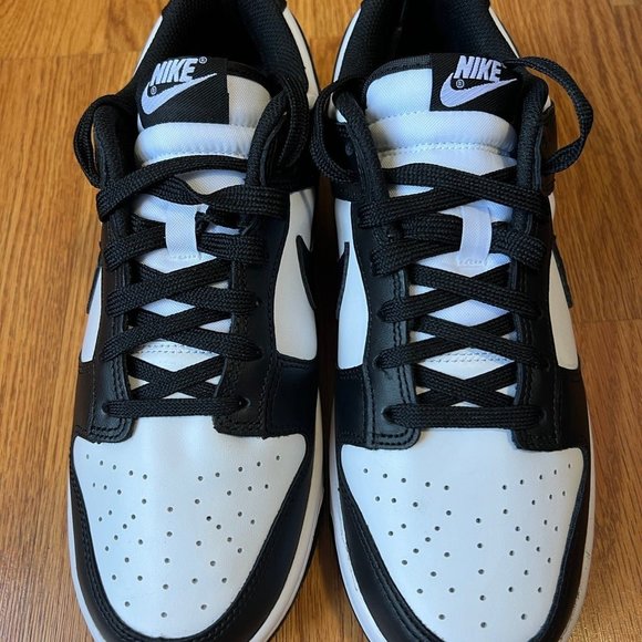 Nike Dunk Low panda preschool size 9